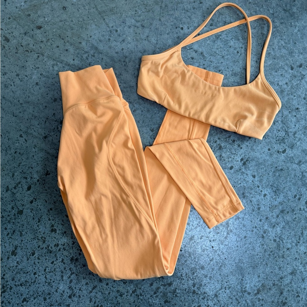 Alphalete Aura Leggings + Sports Bra | Small